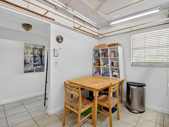 5th image of 3001 Linton Boulevard #105