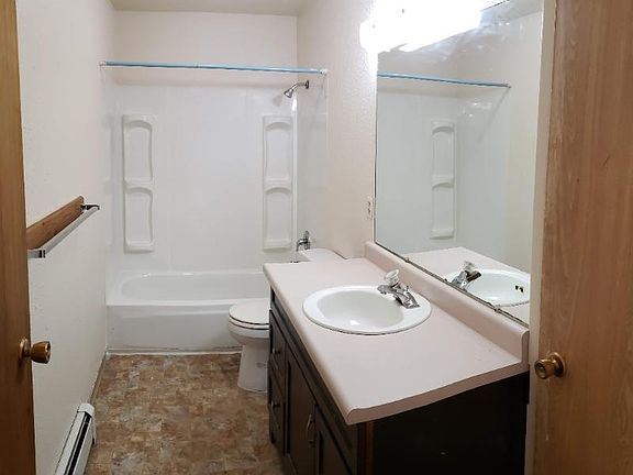 5th image of 3276 Adams Dr APT 1