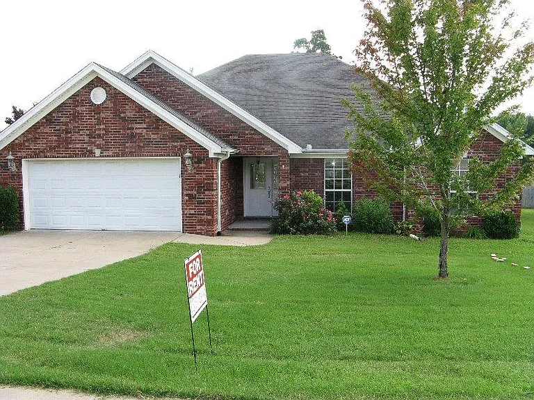 3409 N Ridge Dr — Photo 3