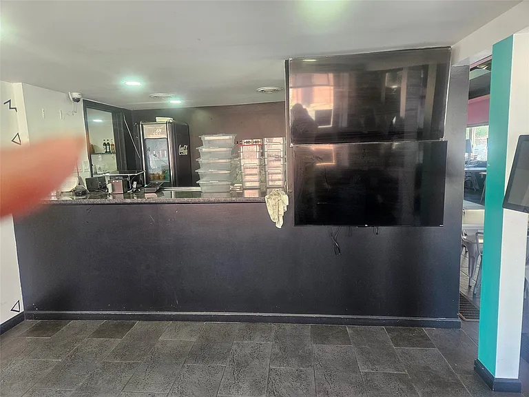 268 Main St — Photo 32