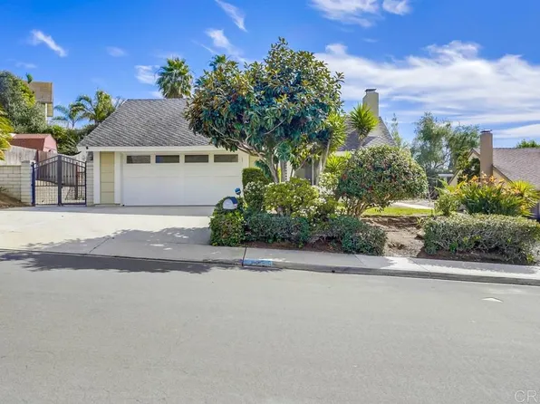 4012 Crescent Point Rd, Carlsbad, CA 92008