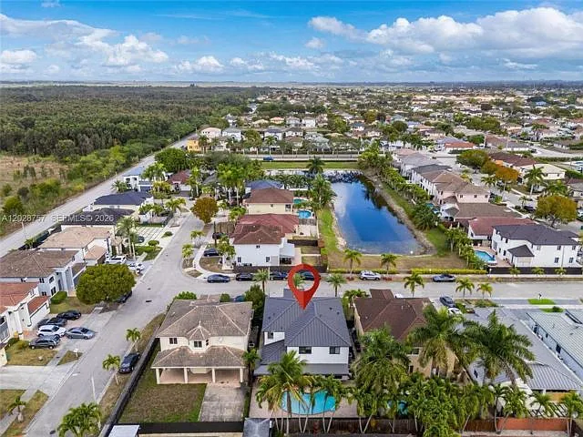 16610 SW 57th Ln — Photo 20