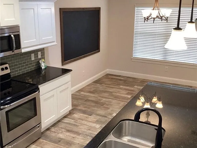 1150 Coventry Ln — Photo 21