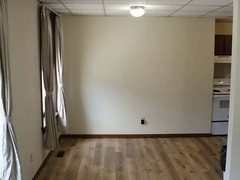 1701 1/2 Osborn St #3 — Photo 6