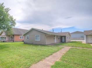 1916 John F Kennedy APT A, Pittsburg, KS 66762