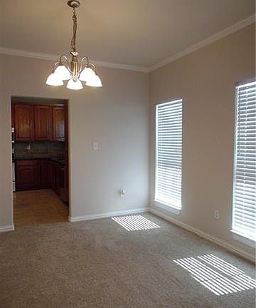 5th image of 14011 Fox Chase Dr