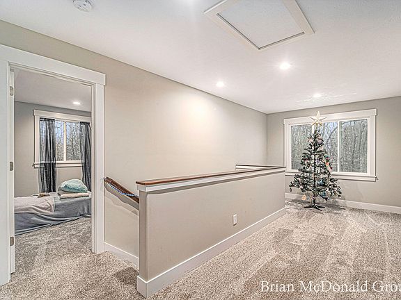 5th image of 3759 Damal Dr