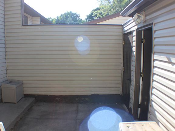 2nd image of 7471 142nd Street Ct W