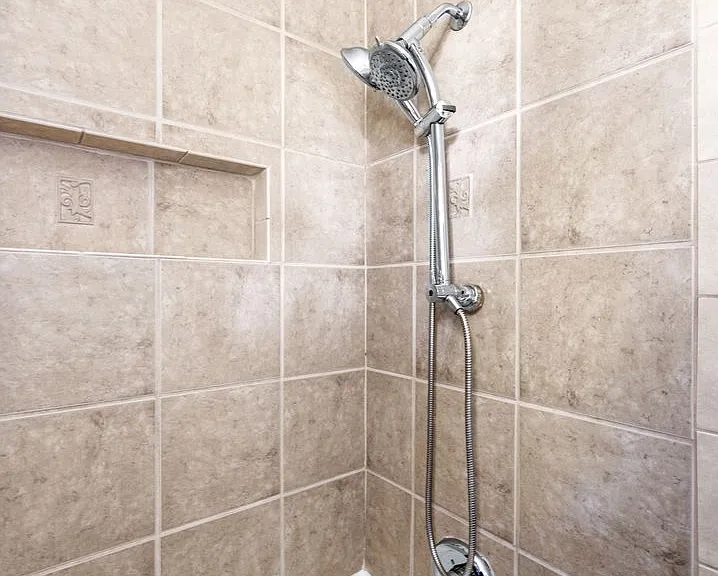 4809 Lynn Dr — Photo 30