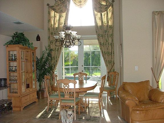 5th image of 1016 NW 130th Ter
