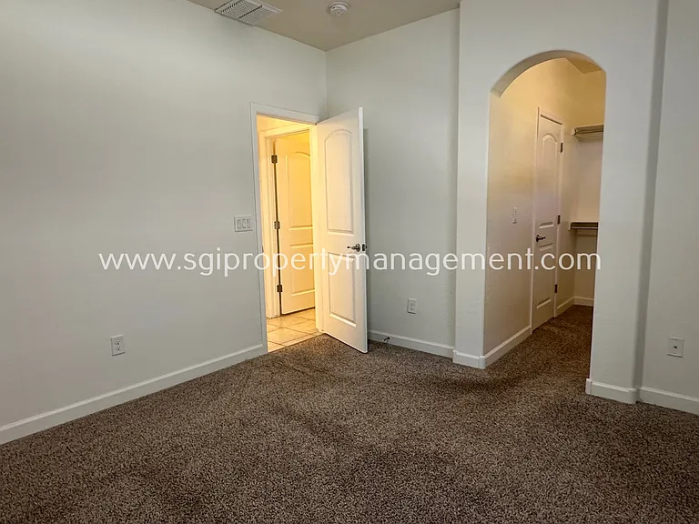 2150 W Alameda Rd #1111 — Photo 8