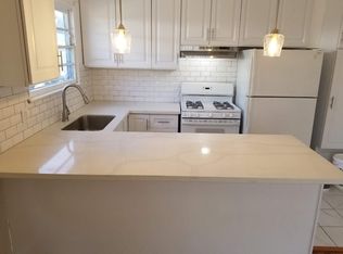 7234 Hazeltine Ave #3, Van Nuys, CA 91405