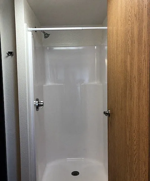 The Waterfront Apartments at Kahului bathroom shower