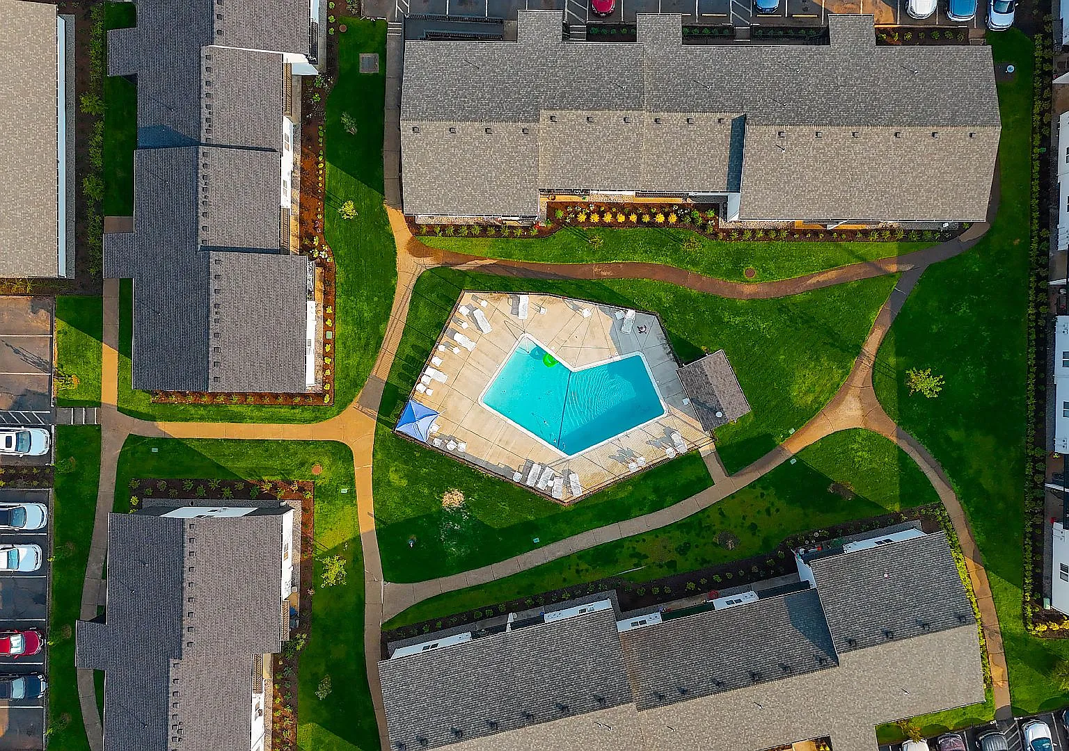 Mountain View Apartments — Photo 4