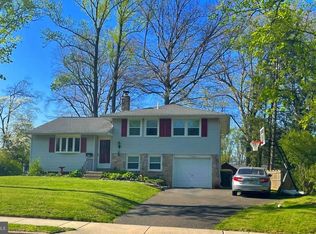 175 Cowbell Rd, Willow Grove, PA 19090