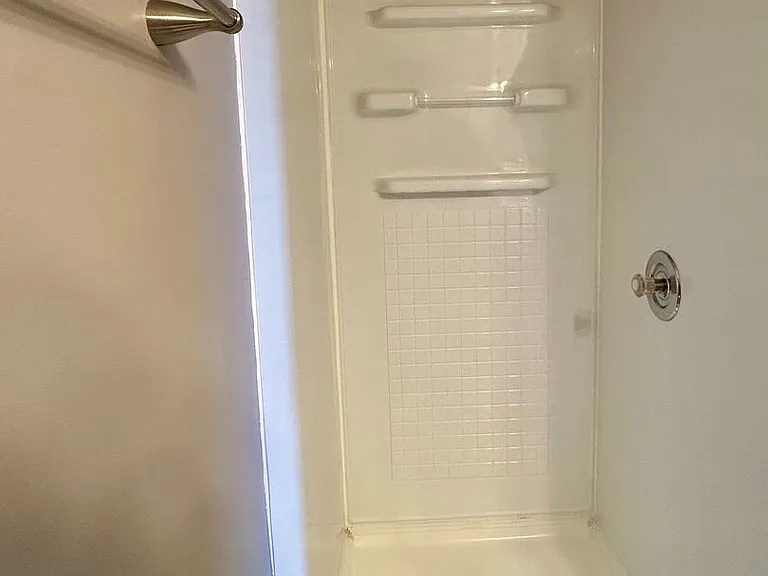 1610J Arlyn Cir — Photo 10