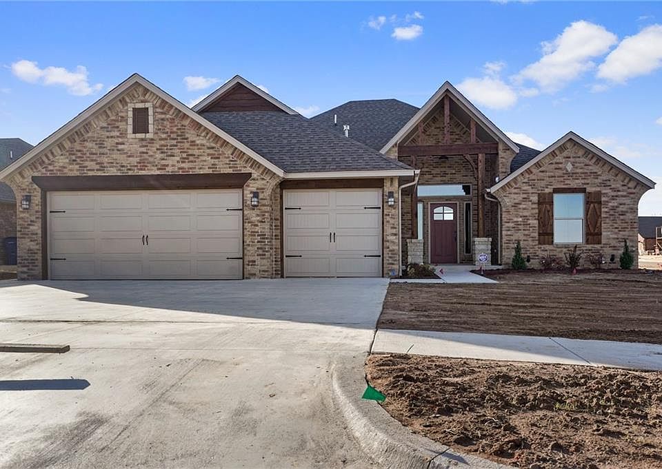 1st image of 1433 Auburn Cir