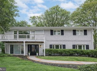 6202 Redwing Rd, Bethesda, MD 20817