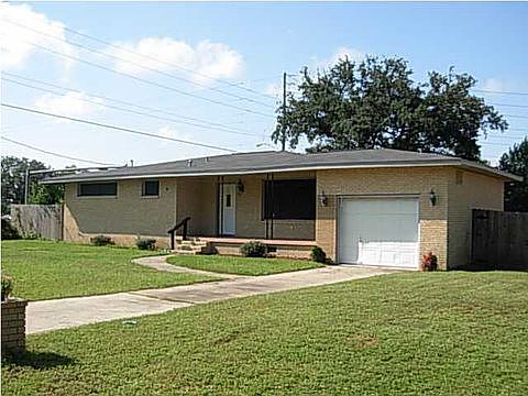 1st image of 901 Kenny Dr