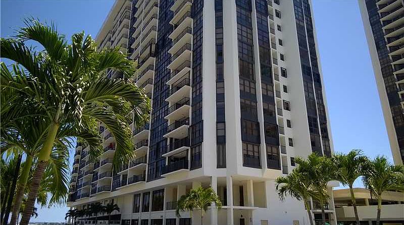 1st image of 1915 Brickell Ave #1010C