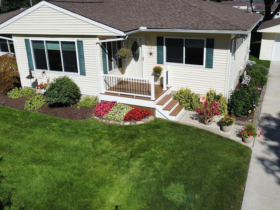 1st image of 1242 Bielby St