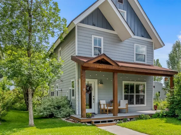 858 Dougherty Rd, Steamboat Springs, CO 80487