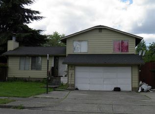 8218 S Cushman Ave, Tacoma, WA 98408