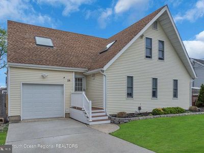 28 Harbor View Ln, Toms River, NJ, 08753