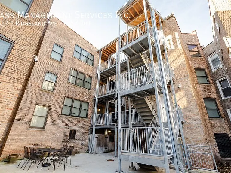 6857 S Ridgeland Ave #303 — Photo 12