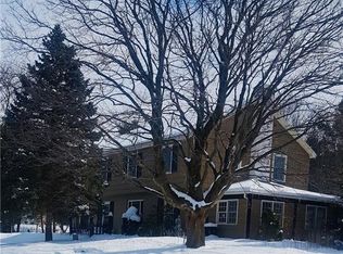 7695 Jewett Holmwood Rd, Orchard Park, NY 14127