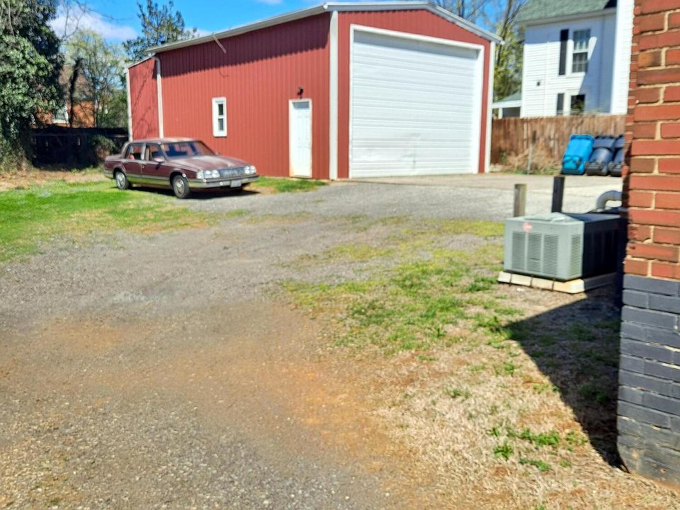 1013 Hershberger Rd NW, Roanoke, VA 24012 Zillow