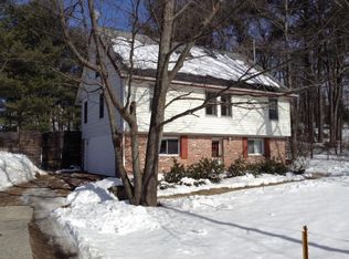 14 Kimball Hill Rd, Hudson, NH 03051