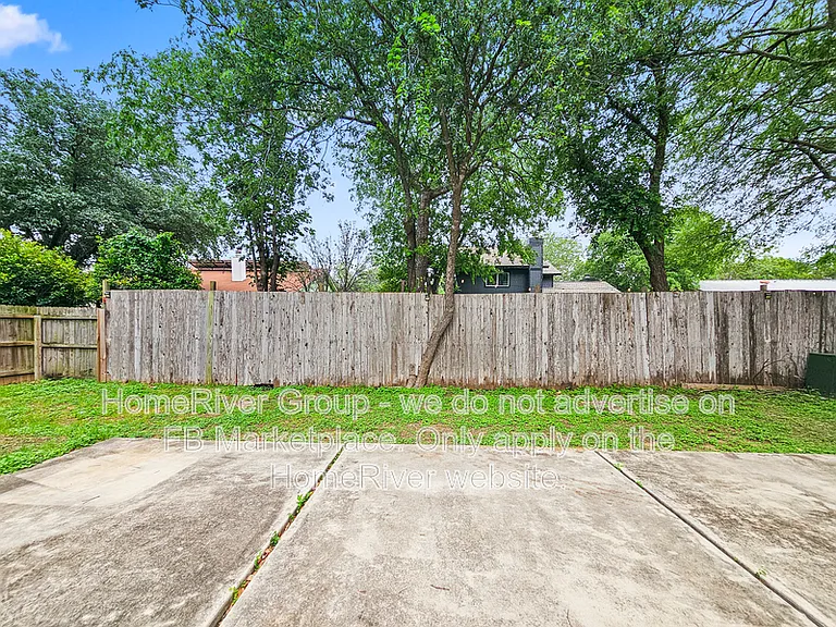 3224 Coral Grove Dr — Photo 20