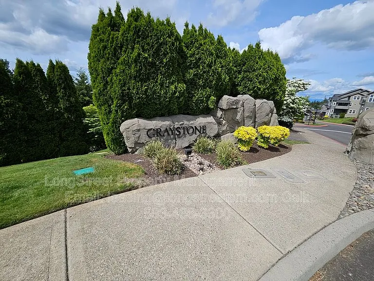 10225 SE Bristol Ln — Photo 25