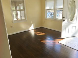 852 Beachwood Blvd, Beachwood, NJ