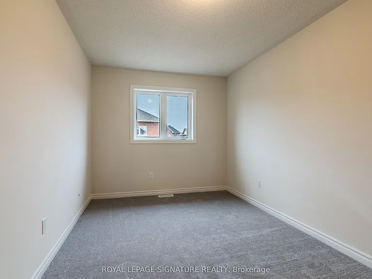 56 Baker St — Photo 25