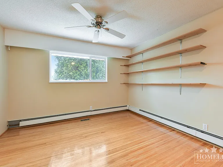 13900 Blackburn Ave #HOUSE — Photo 15