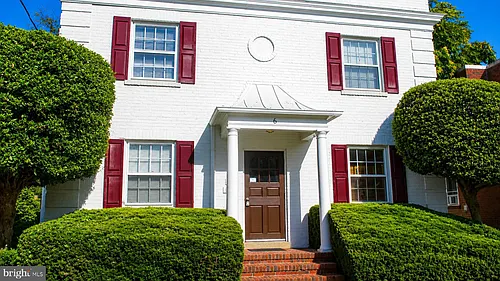 6 Sunset Dr #1 Photo 1