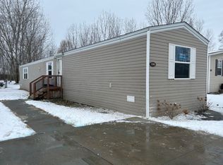 11061 Hickory Ln #143, Clio, MI 48420