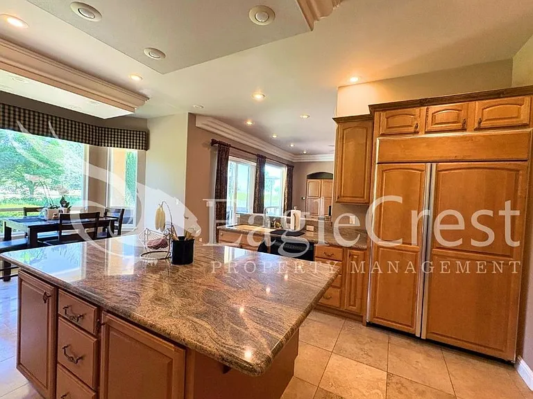 44 Vinehill Dr — Photo 47