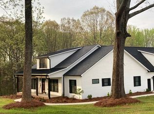 2512 Hovis Rd, Lincolnton, NC 28092