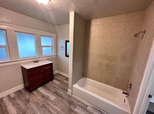 2901 E. Olive Ave., Fresno, CA 93701