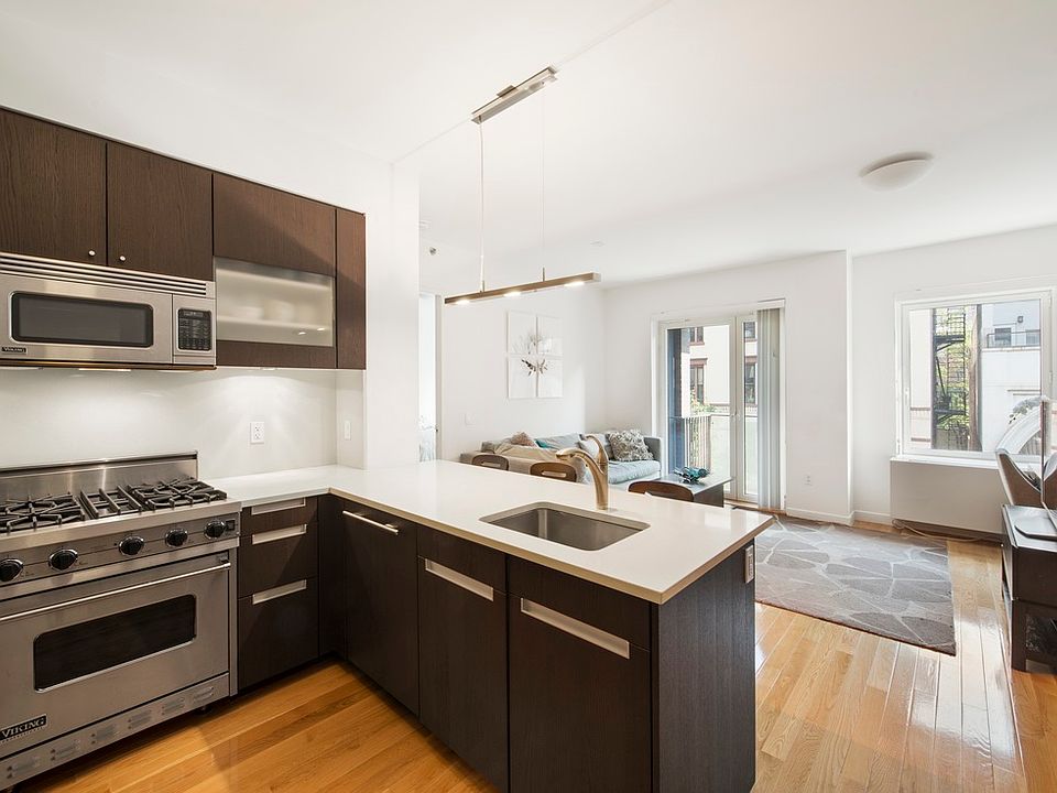 1st image of 454 W 54th St APT 4F