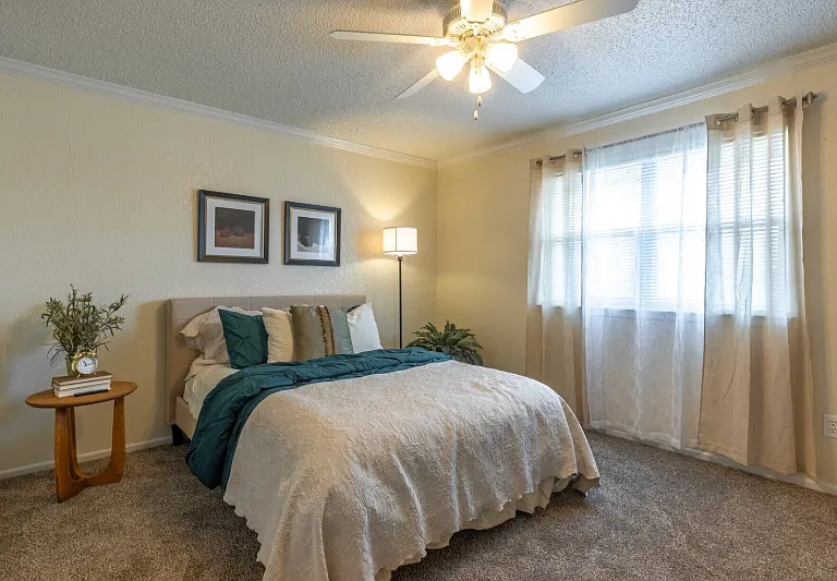 Summer Place Apartments — Photo 5