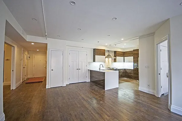 Rented by Level Group | media 21