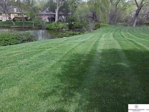 3rd image of 11214 Bel Air Dr