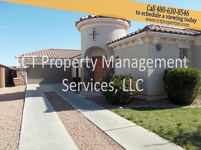 1st image of 980 E Bellerive Pl