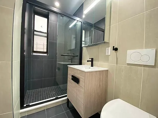 Rented by Oxford Property Group | media 16