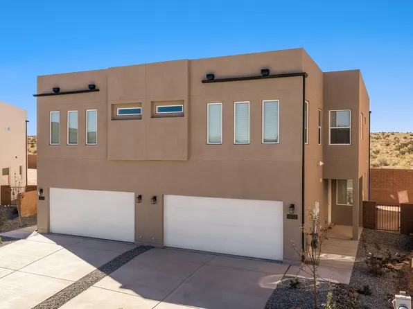 3652 Queen Ct NE, Rio Rancho, NM 87144