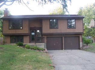 11020 E Whistler Dr, Indianapolis, IN 46229